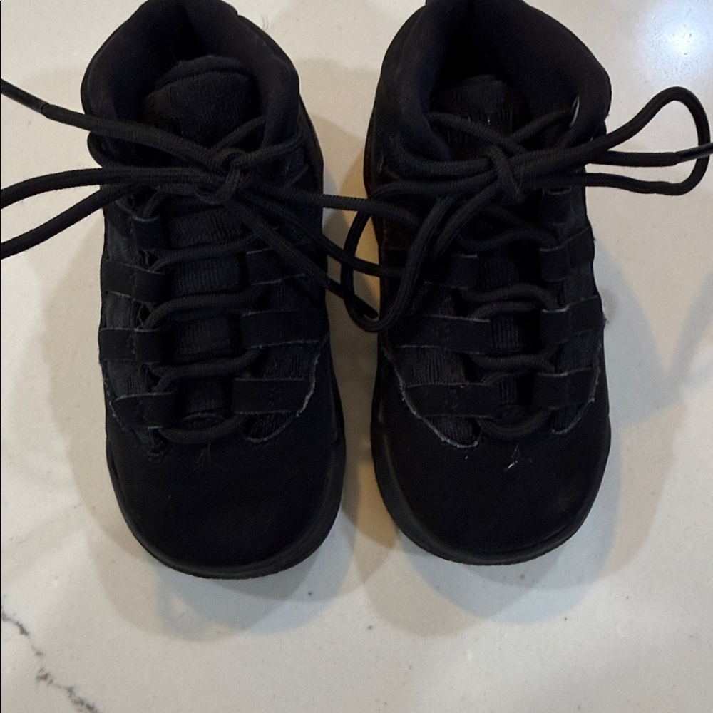 Jordan High-Top Sneakers - Picture 2 of 4